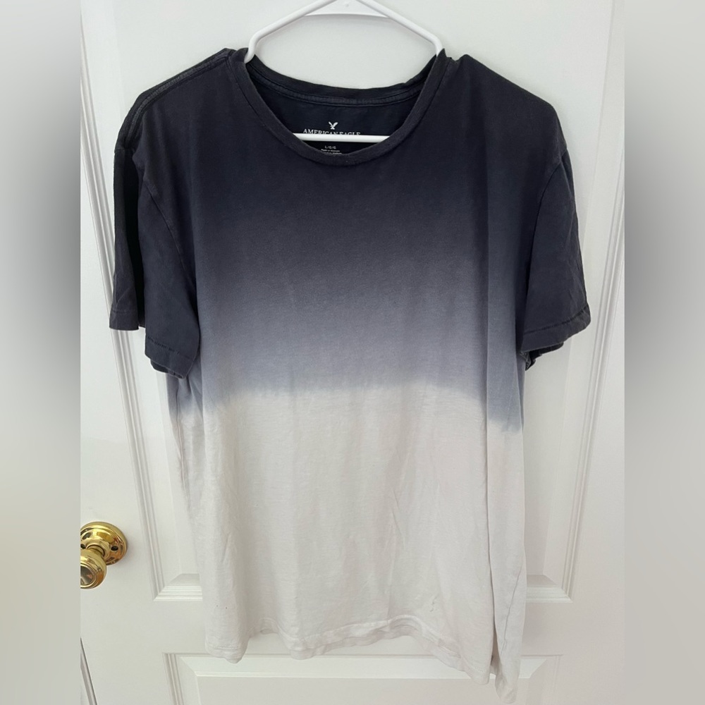 American Eagle blue and white T-Shirt